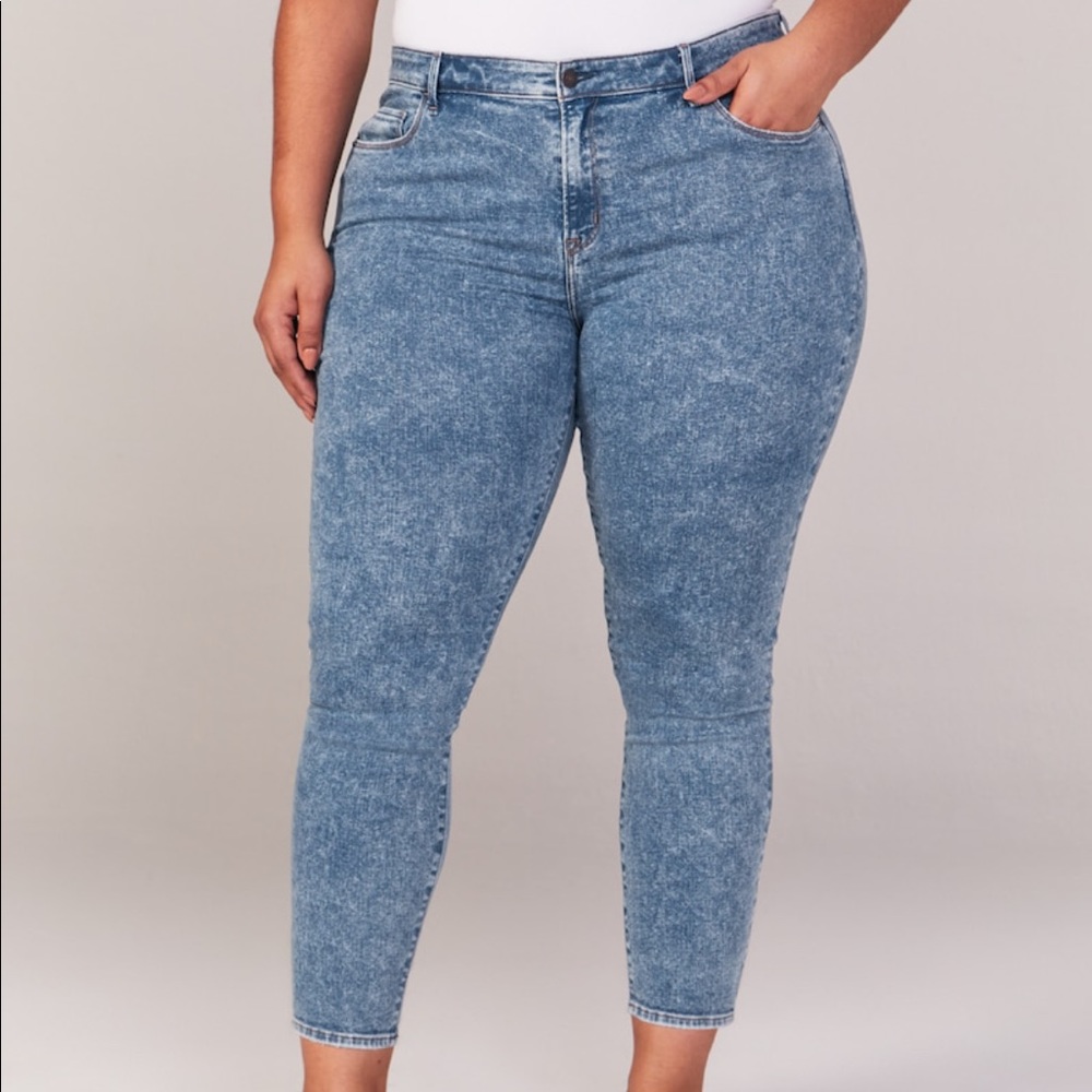 Abercrombie & Fitch The Super Skinny Ankle